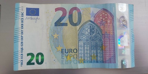 Banconota euro pezzo - euro,