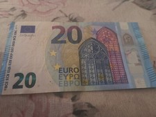 Una Banconota Da 20 Euro Mario