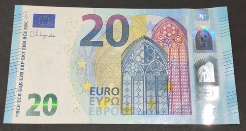 Euro banknote 2015 issued - banknote,