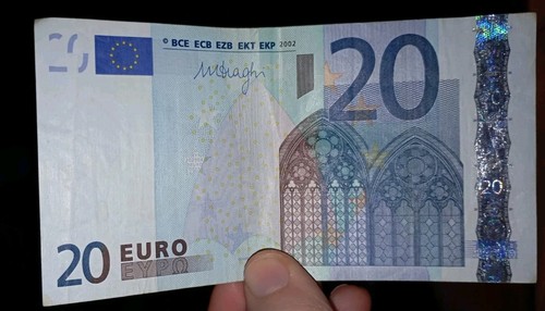 Banconota euro del - da,